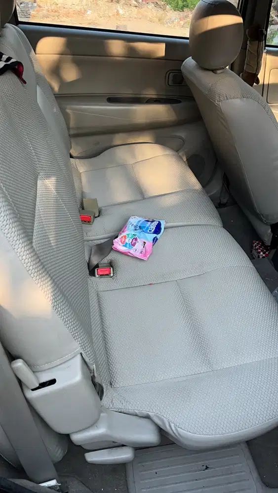 Daihatsu Xenia 2010 Bensin