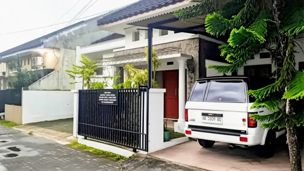 DIJUAL RUMAH ISTIMEWA DI LEMPONGSARI NGAGLIK SLEMAN
