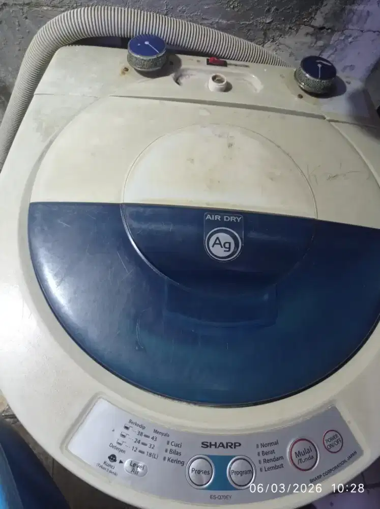 Bismillah numpang jualan lagi barang kali ada yang minat mesin cuci
