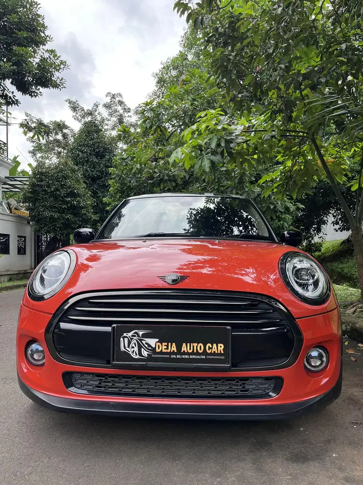 Mini Cooper 1.5 HB  3Door 2020 Low KM Orange on Black