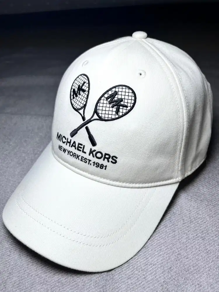 Topi MK Original Pria dan Wanita Baru Mulus Full Tag harga nego