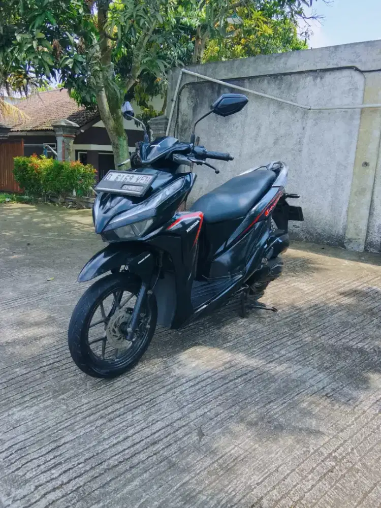 Vario 2019 plat bandung