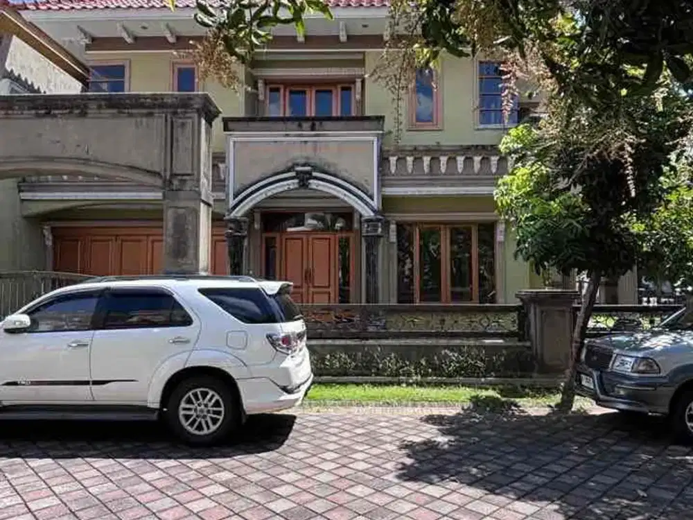 RUMAH REGENCY 21 FULL FURNISH BAGUS TERAWAT DEKAT DHARMAHUSADA, MANYAR, ARAYA, KERTAJAYA