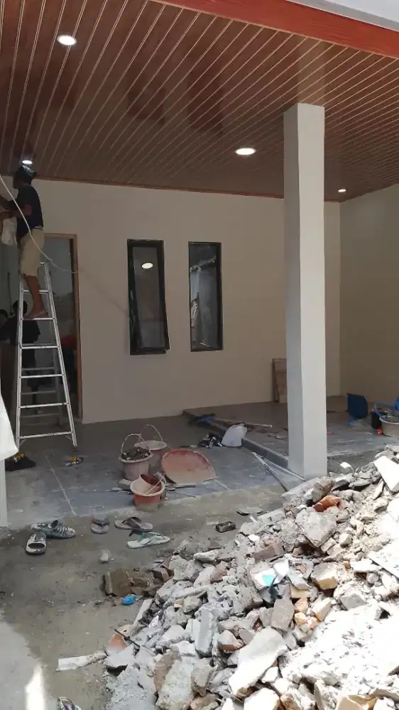 Jasa pemasangan atap