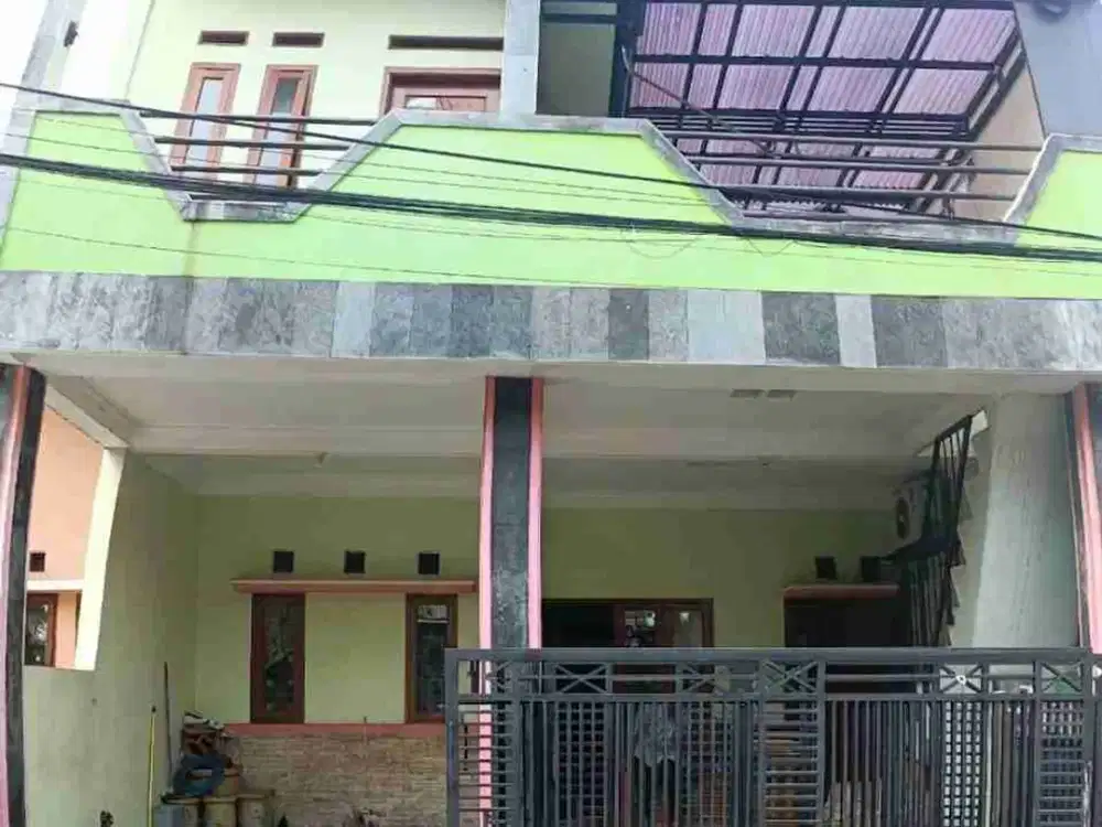Dijual Cepat !!! Rumah 2 lantai bebes Banjir Siap huni Antapani Bandung. Akses Jalan lebar