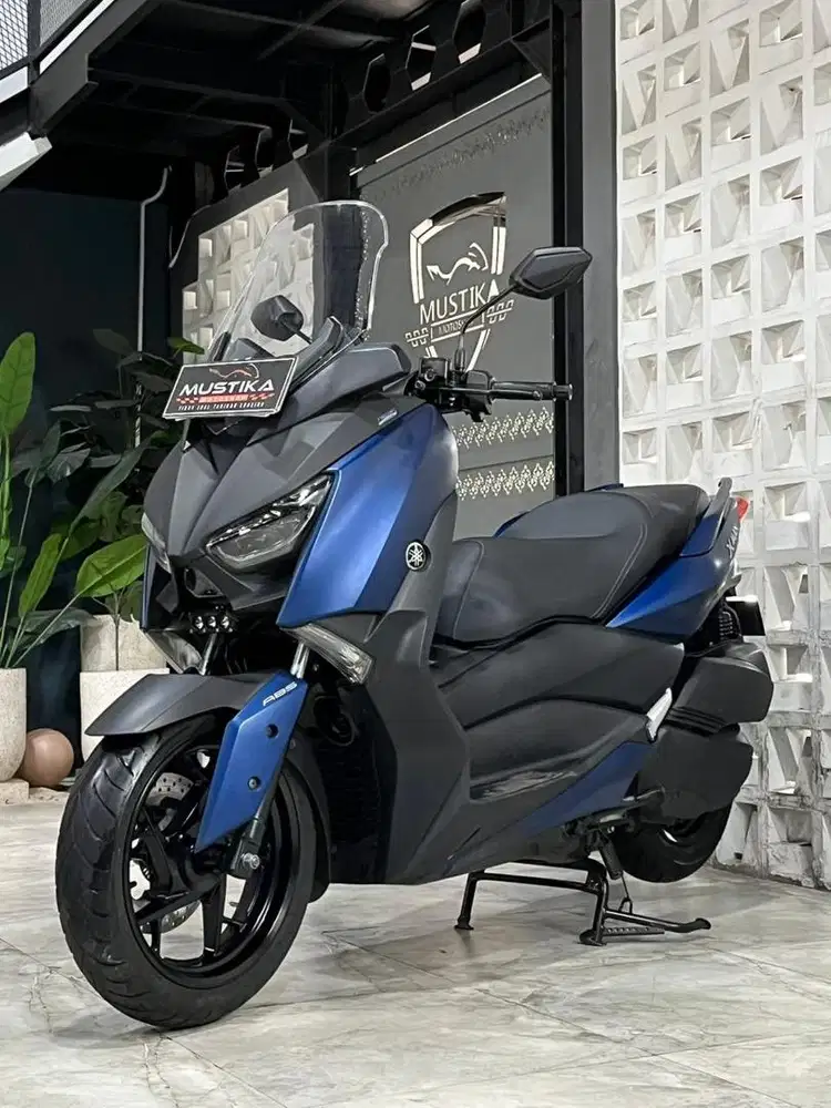 Yamaha xmax 2021