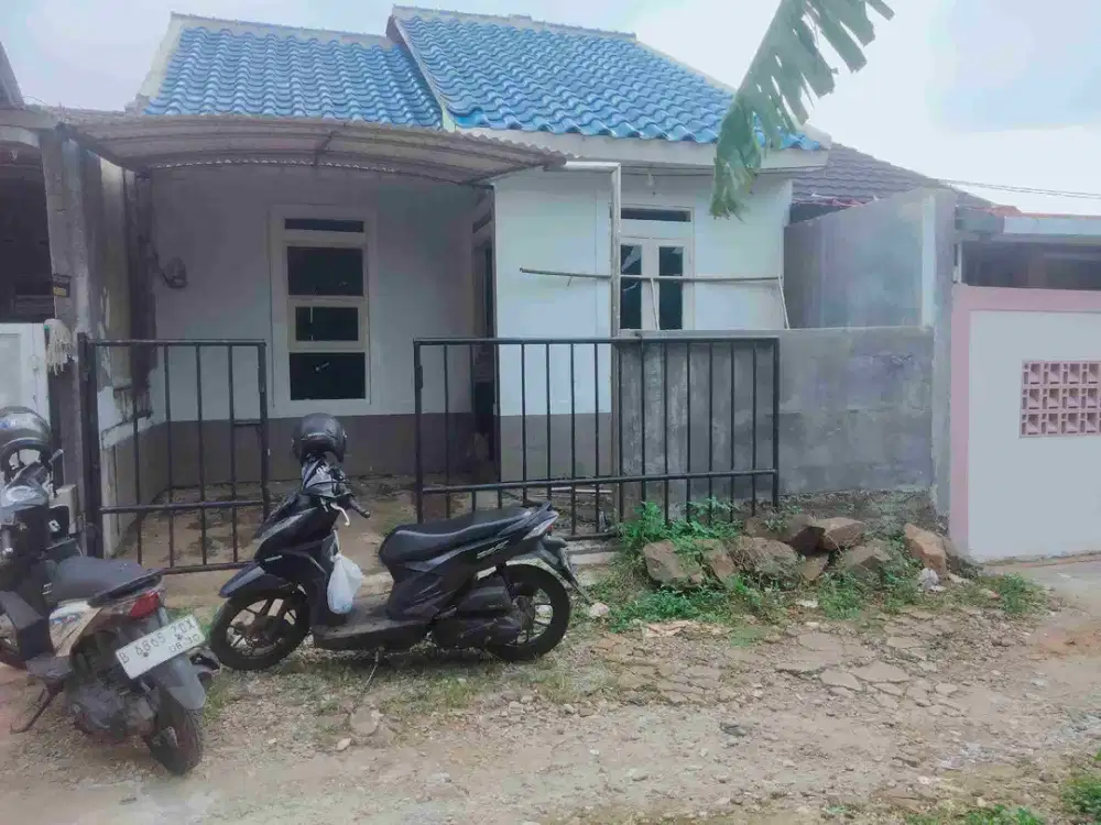 Jual Rumah murah di meruyung jl tridarma