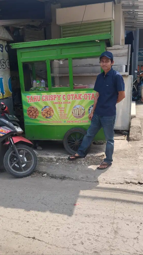 Mencari lowongan kerja, umur 34 tahun, sudah biasa kerja berat