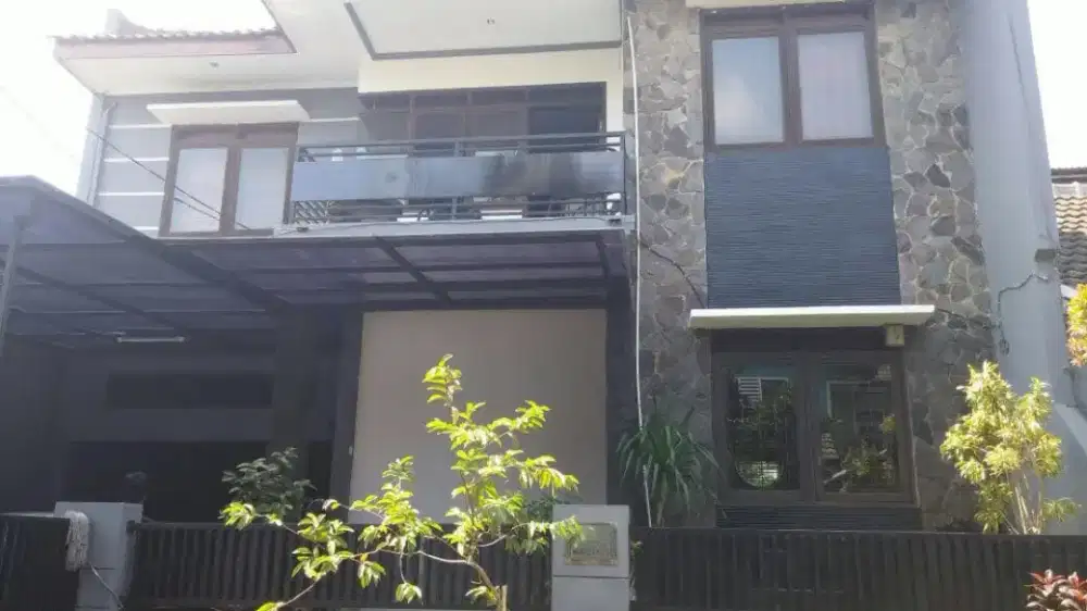 Rumah Kosan Murah Hoek Pondok Safari Indah