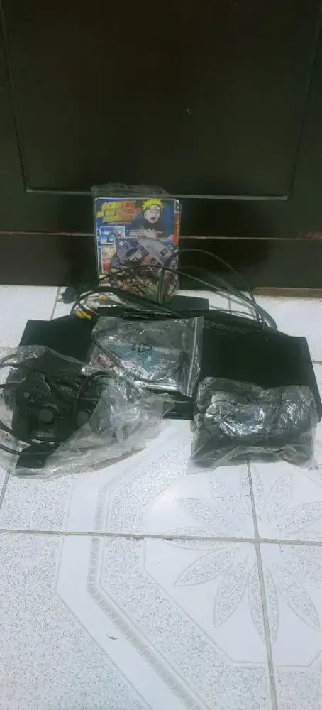 PlayStation Sony bravia atau PX 300 hardisk 500 GB kondisi nominus