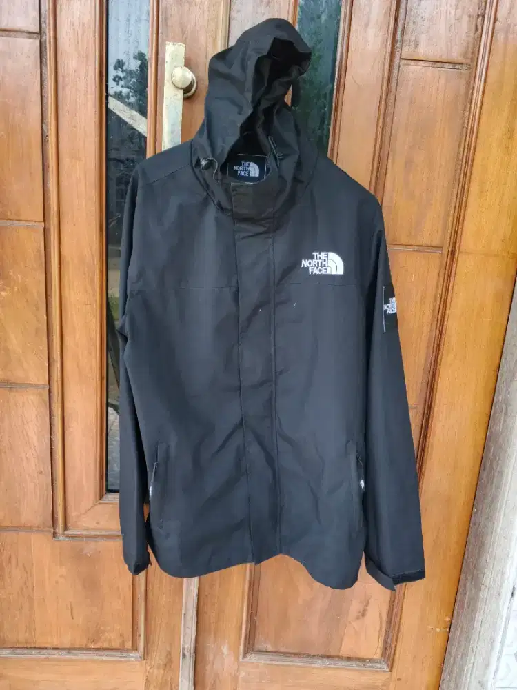 JAKET TNF ORIGINAL