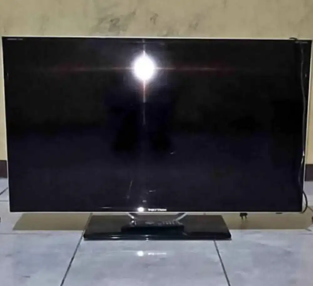 LED TV Polytron 40 Inc mati