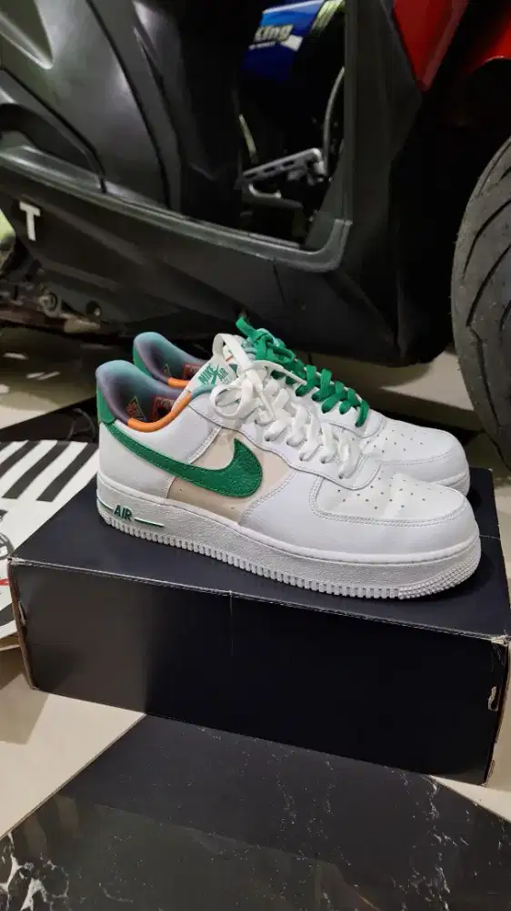 Nike Air Force 1 '07 LV8 EMB