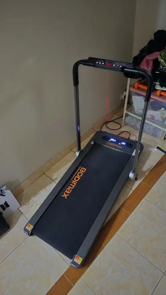 Preloved BodiMax 2in1 Running & Walking Pad masih bagus