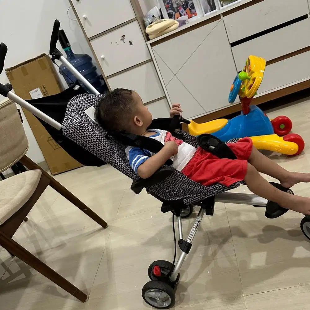 Stroller bayi isport