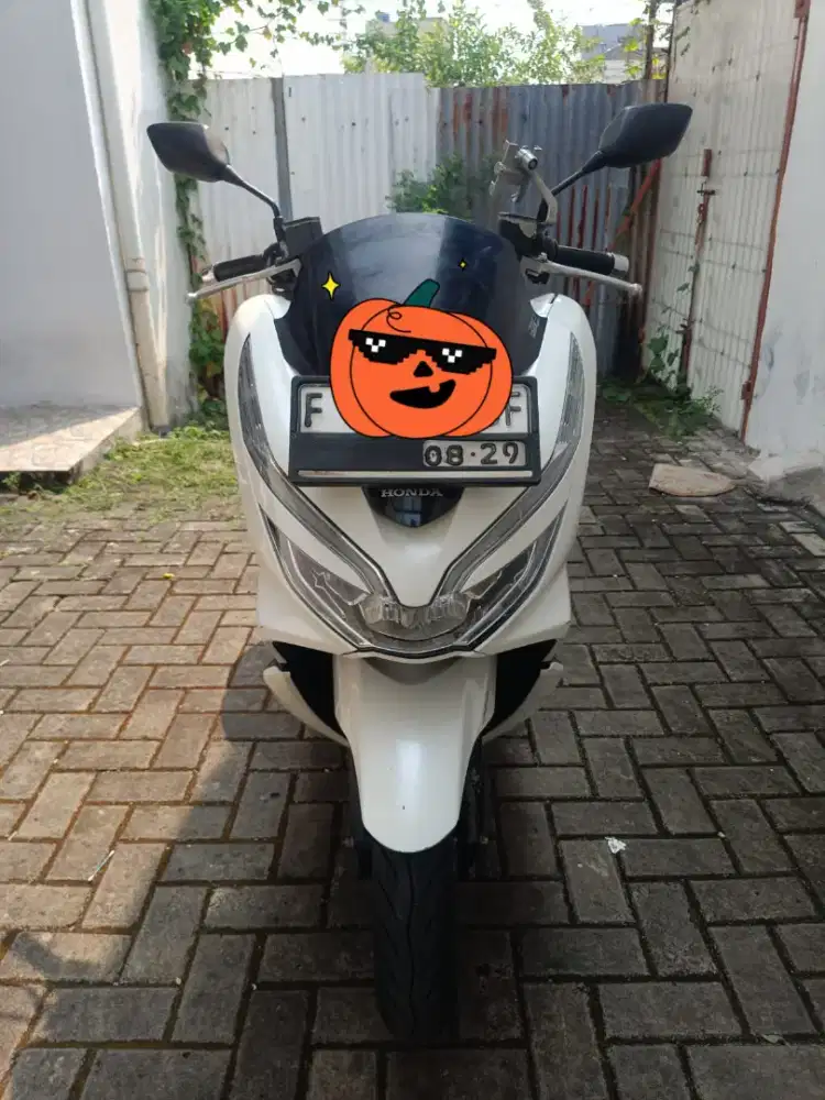 Second Honda PCX 150 ABS 2019 Putih
