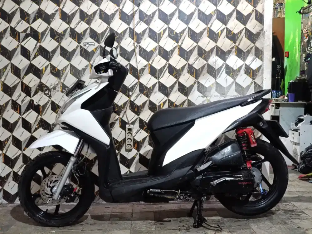 Beat tahun 2013 pajak isi/tt boleh gan cash lebih bagus