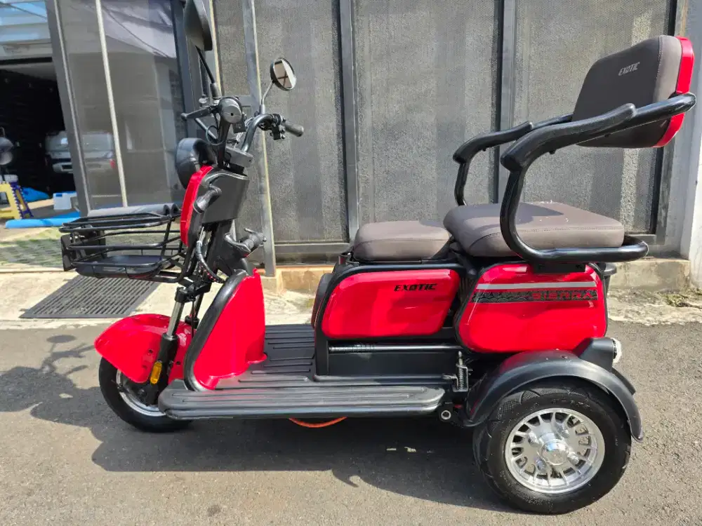 Sepeda Listrik Exotic Sierra Warna Merah