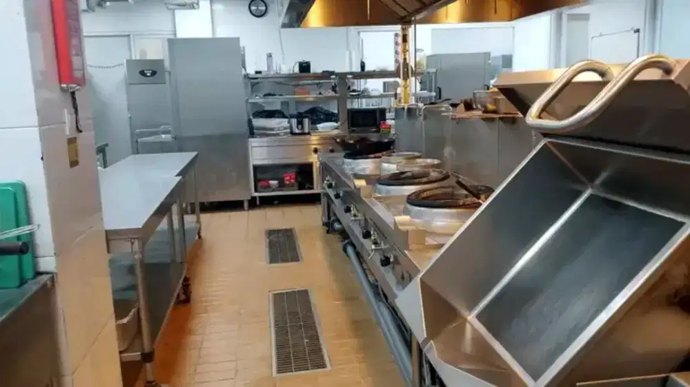 Jasa servis solahart /modena dll