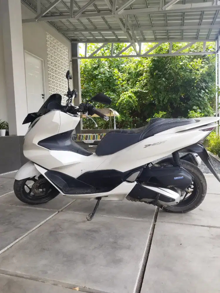 PCX 160 th 2022 Putih
