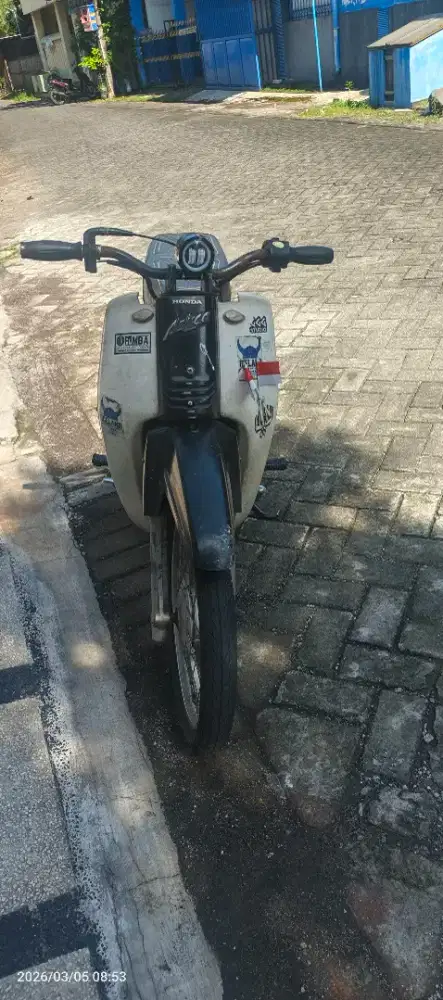 Motor honda Legenda 2