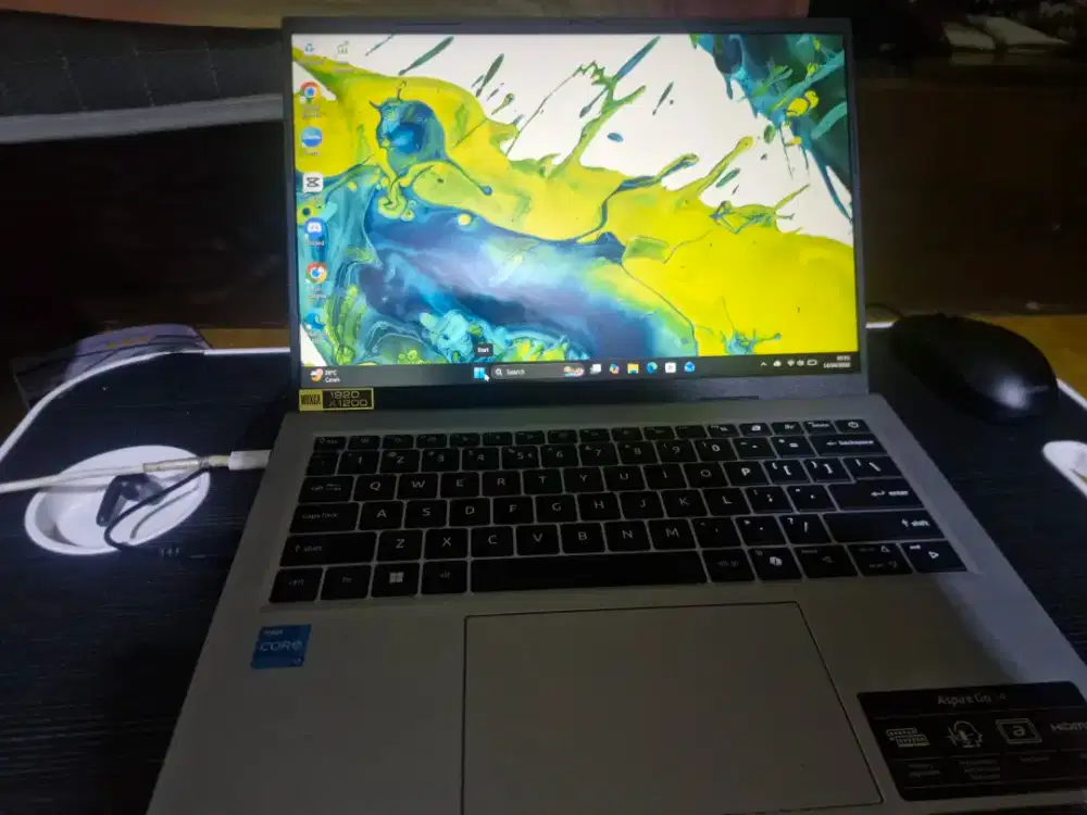 Acer aspire go 14 i3 RAM  8GB storage 512GB