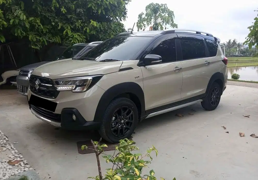 Suzuki XL7 2025 Bensin