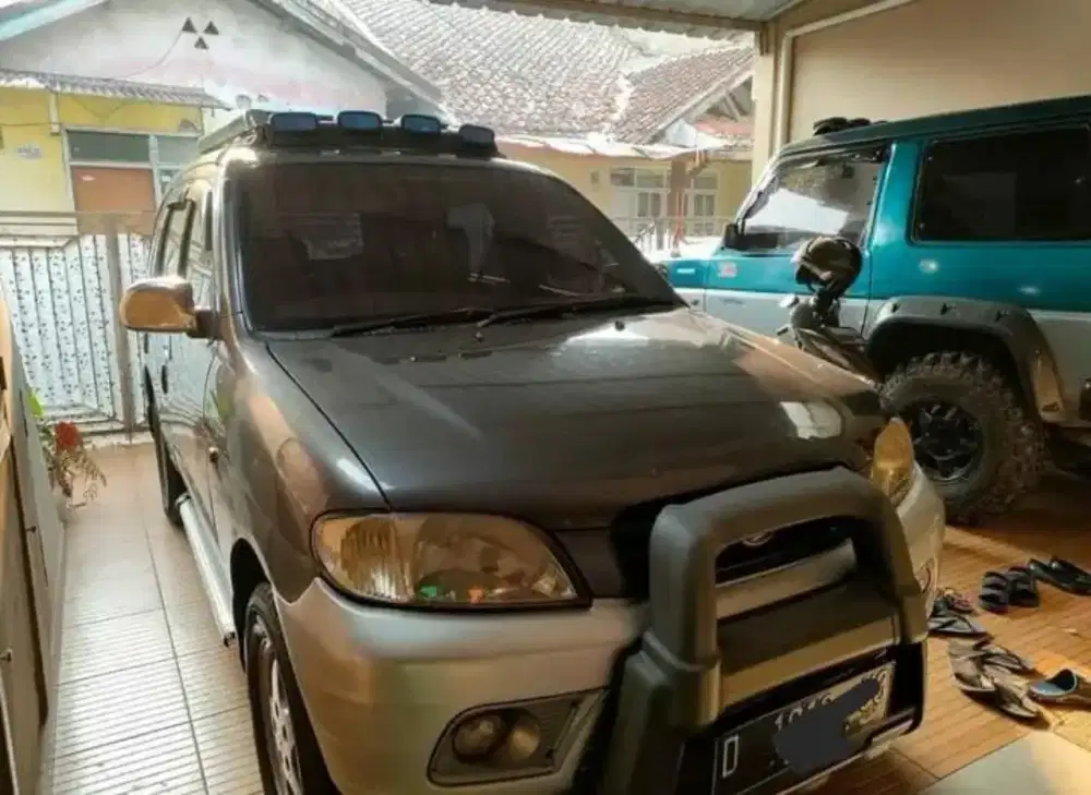 Jual mobil bekas daihatsu Taruna CX 2000