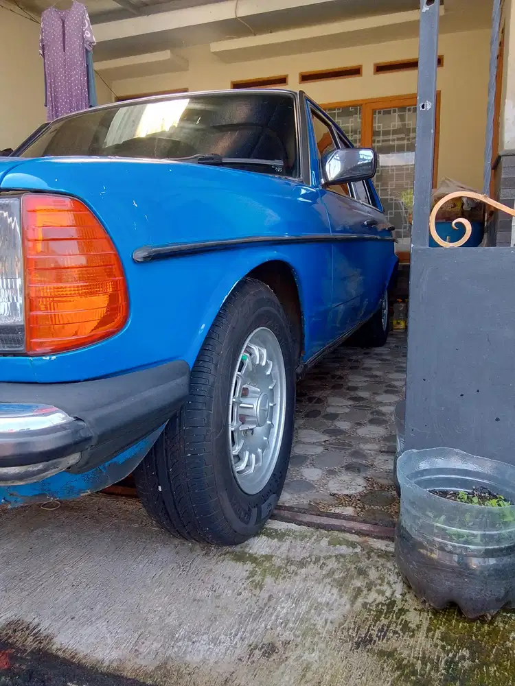 Mercedes-Benz Tiger 1984 Bensin