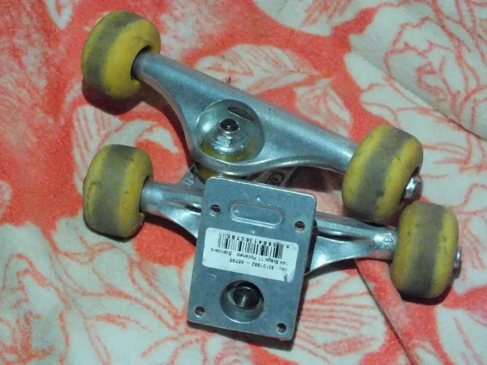 Truckset Skateboard