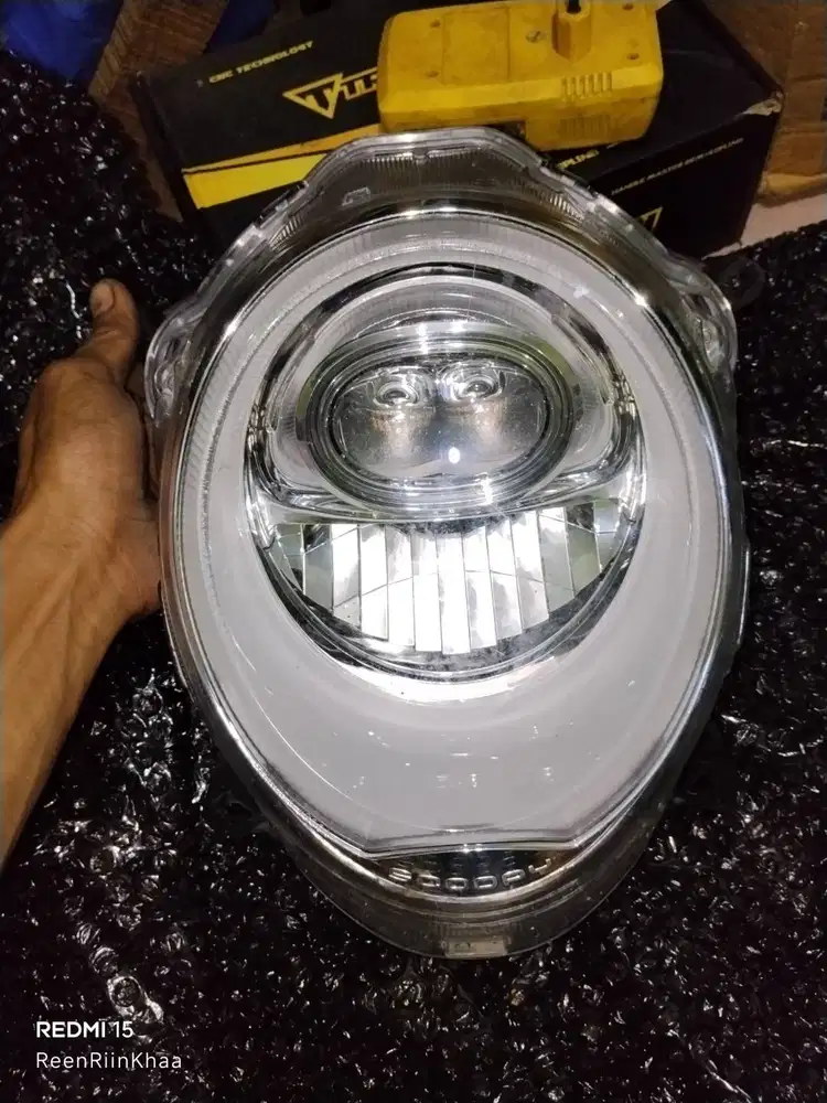 Headlamp Scoopy 2022 - 2024