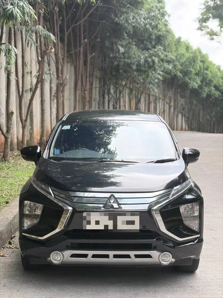 Mitsubishi Xpander 1.5 Sport AT 2018 Hitam Terawat Siap Pakai