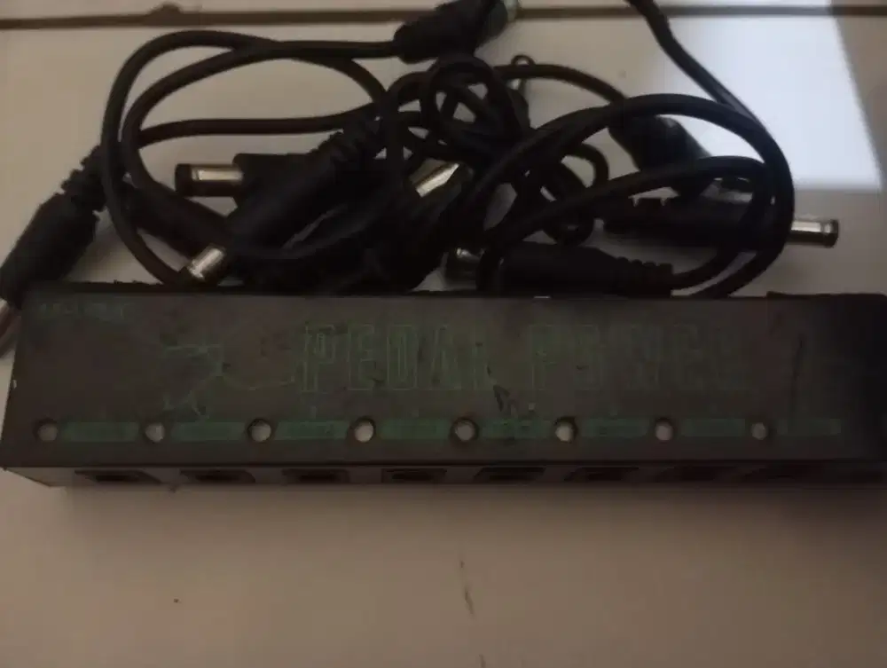 m vave pedal power atau psu effek