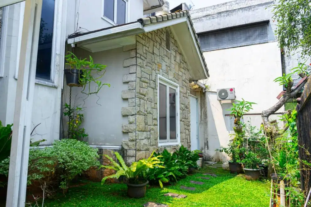 Rumah Puri Flamboyan, Rempoa