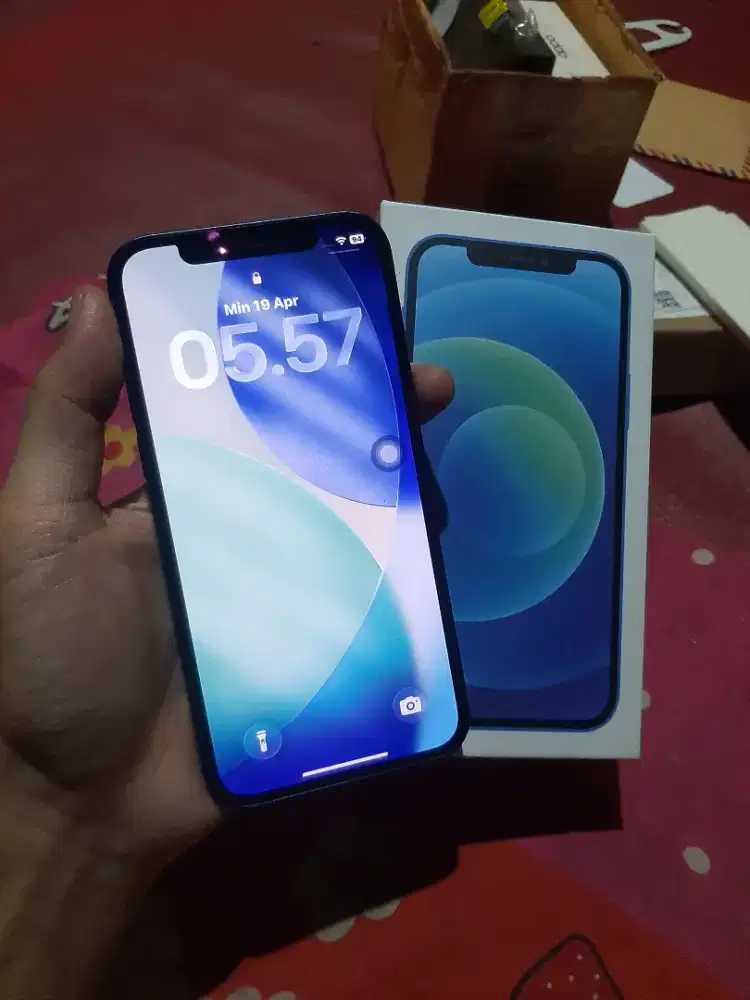 iPhone 12 Basic (128GB)