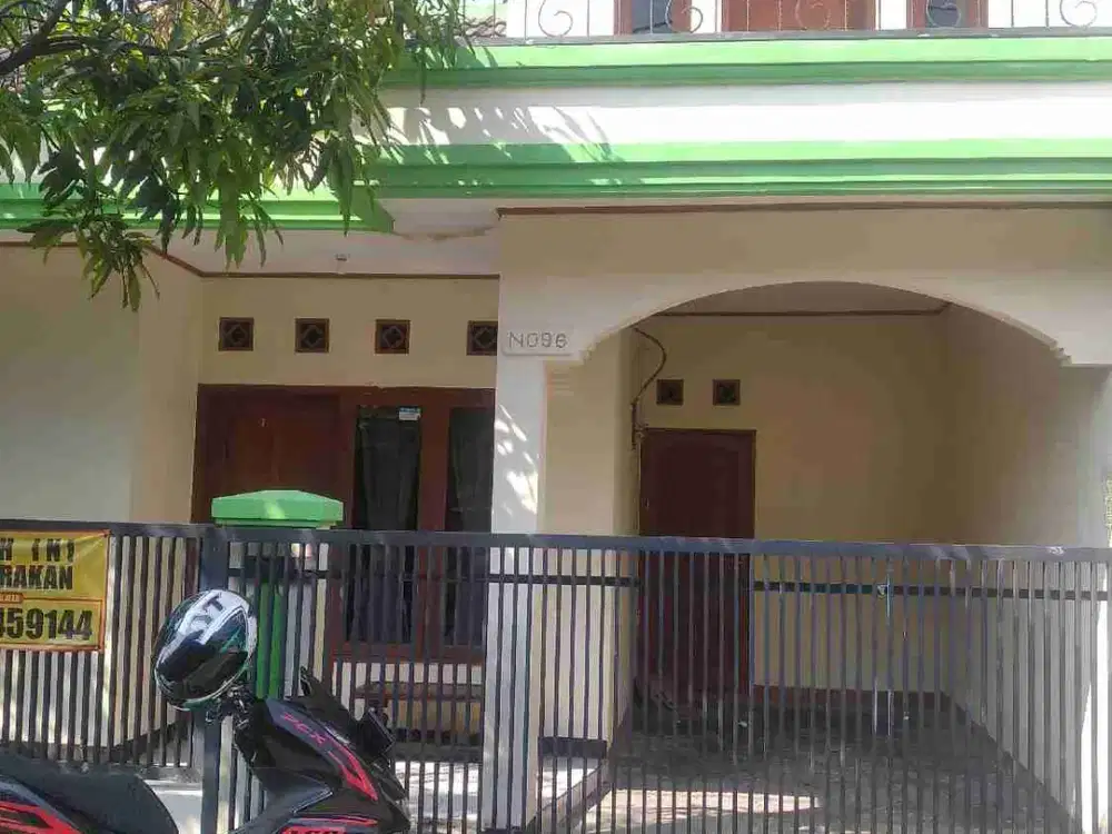 disewakan rumah di komplek margahayu raya