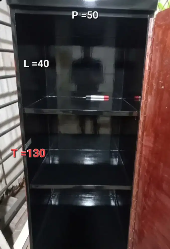 Lemari Baju 50x130 (bukan Softbord)