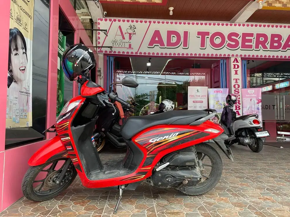 Jual Santai Geneo pemakaian pribadi warna merah