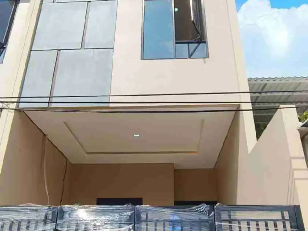 Rumah baru 3 lantai di Villa Tomang Mas Duri Kepa