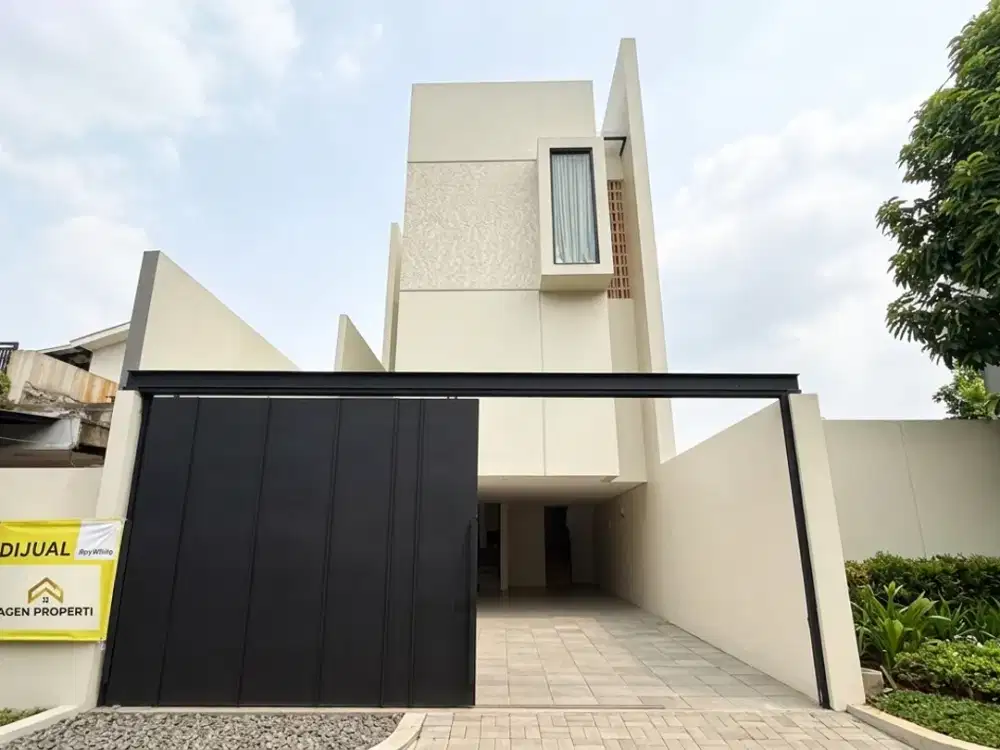 Hunian Private Modern 3 Lantai dengan Rooftop di Kemang Barat