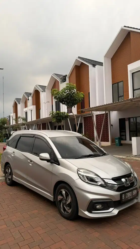 Honda RS Mobilio 2015 Bensin