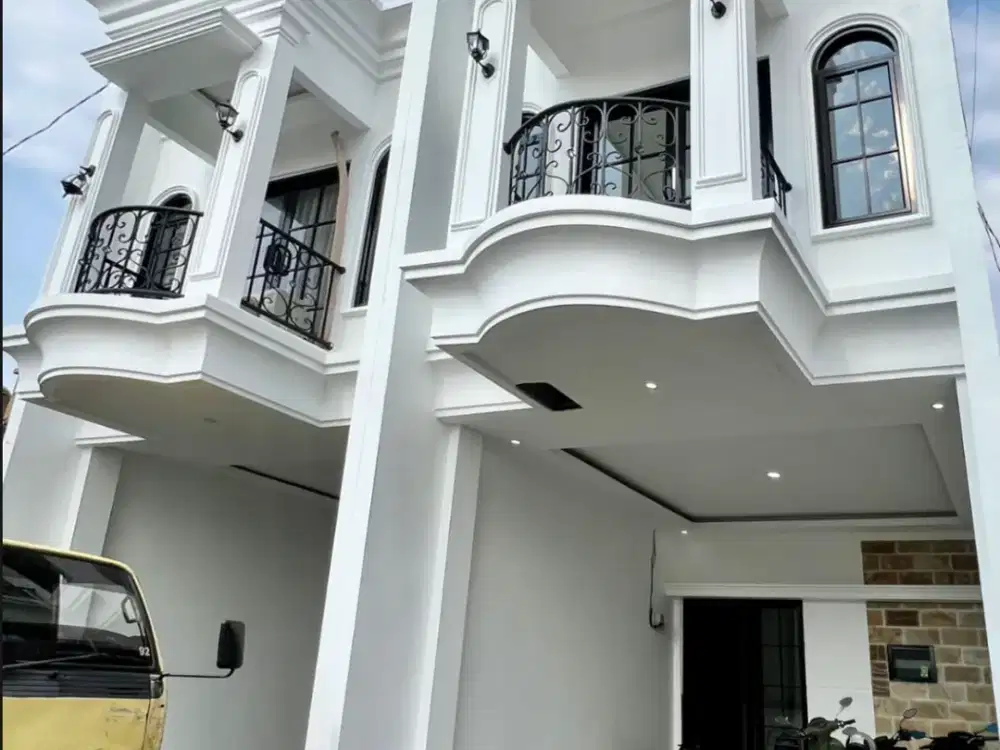 RUMAH MEWAH 2 LANTAI DEKAT STASIUN – CICILAN KPR DIBANTU!