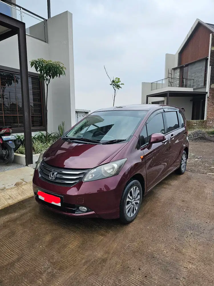 Honda Freed 2009 Bensin