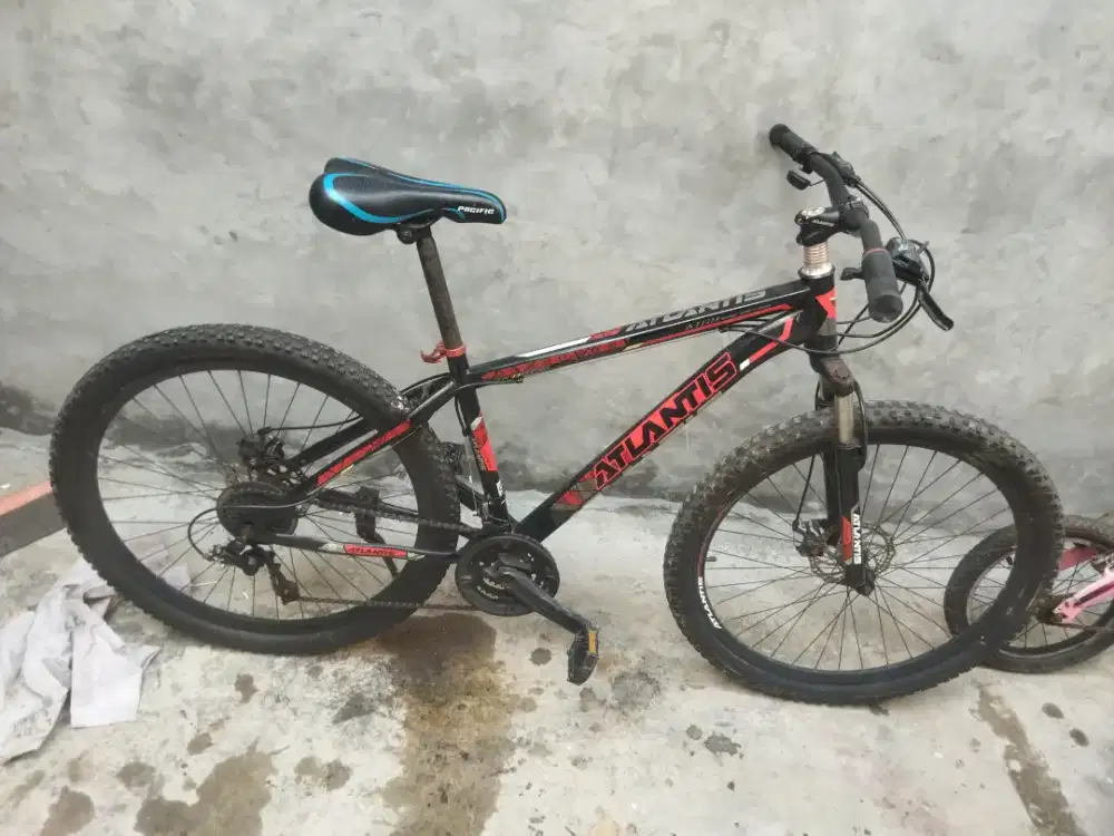 Sepeda gunung Atlantis 27,5