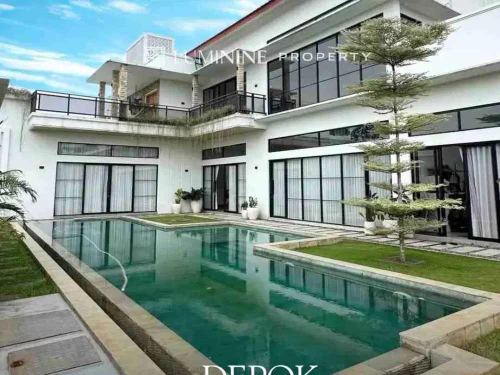 RUMAH CANTIK RASA VILLA DI KOTA DEPOK HARGA SPESIAL SIAP HUNI,NYAMAN SEJUK & TEDUH DILENGKAPI KOLAM RENANG BESAR