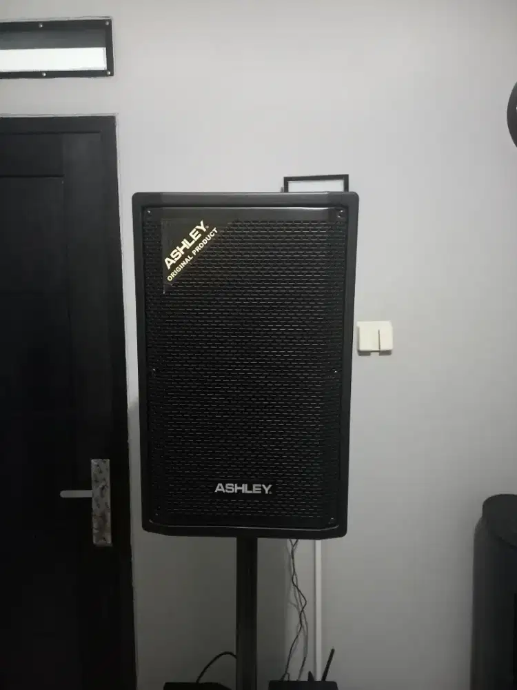 Speaker Aktif Ashley DB10A - 1 Unit Like New
