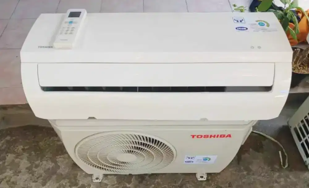 ac toshiba 1/2pk lowwatt ori