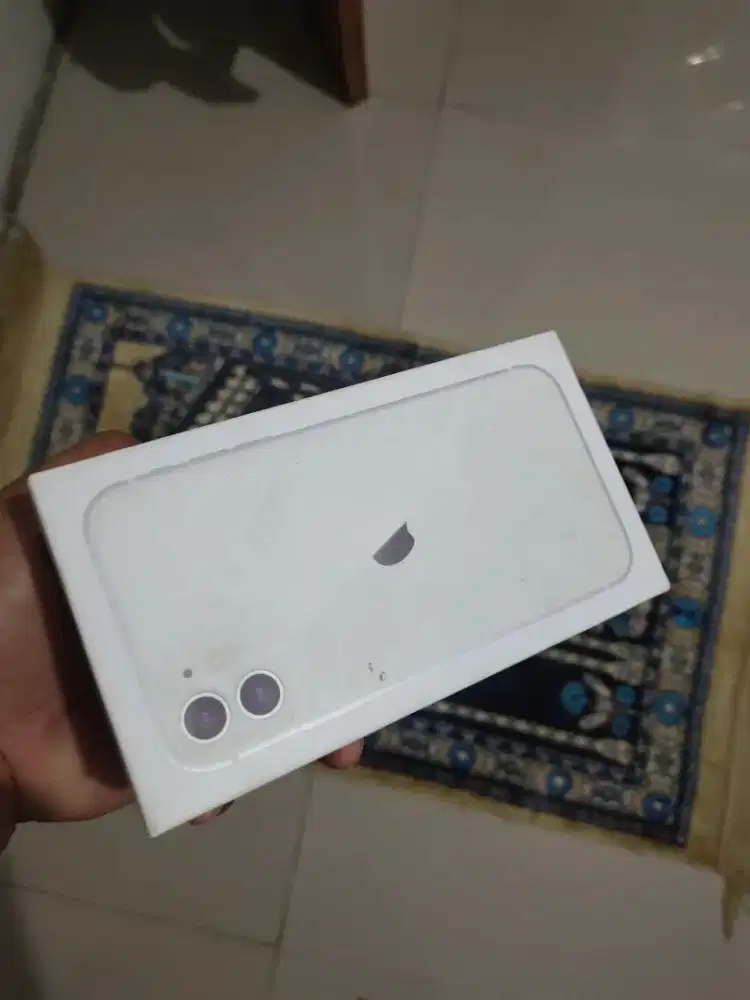 iPhone 11 128 GB bebas reset all operator inter