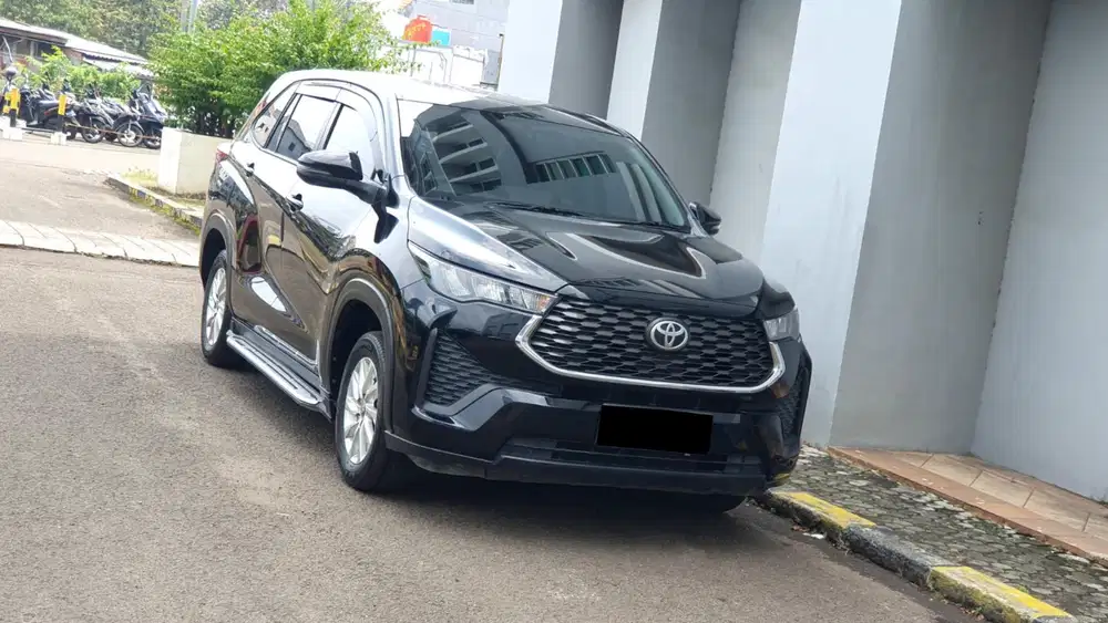 [ LOW KM ] Toyota Zenix 2.0 G Non Hybrid CVT AT Bensin 2023/2024