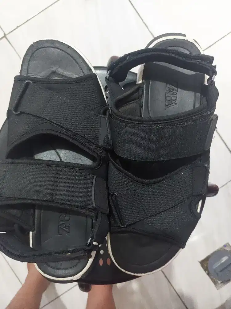 Sepatu Sandal GUNUNG Merk ZARA ORIGINAL